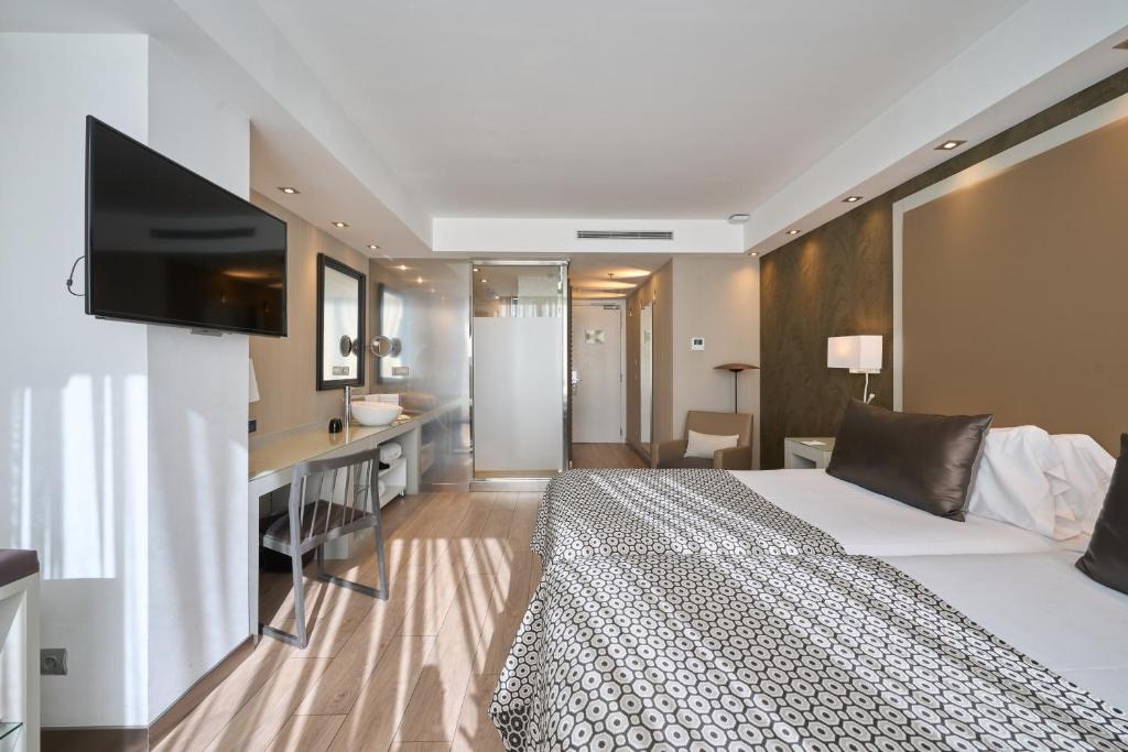 Catalonia Square 4* Sup - 17