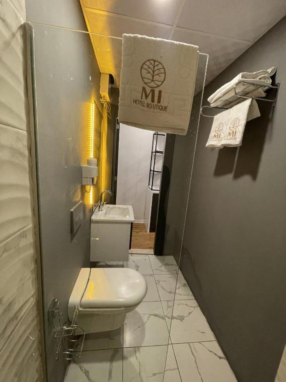 Koupelna v ubytování Mi Hotel Boutique