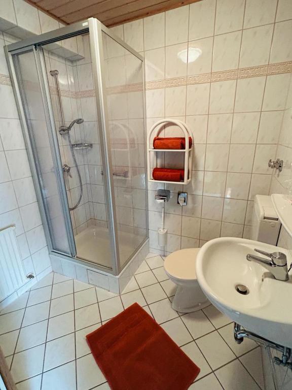 Koupelna v ubytování Gästehaus Herzog