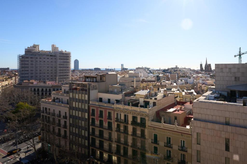 Nespecifikovaný výhled na destinaci Barcelona nebo výhled na město při pohledu z hotelu