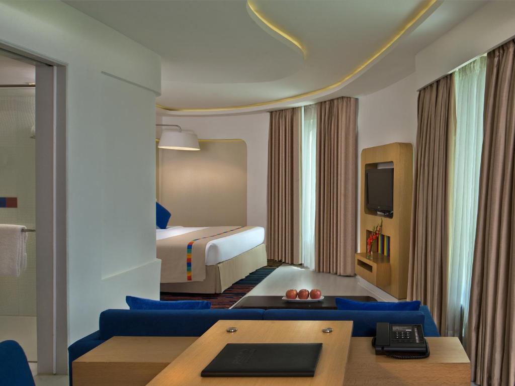 Postel nebo postele na pokoji v ubytování Park Inn by Radisson New Delhi IP Extension