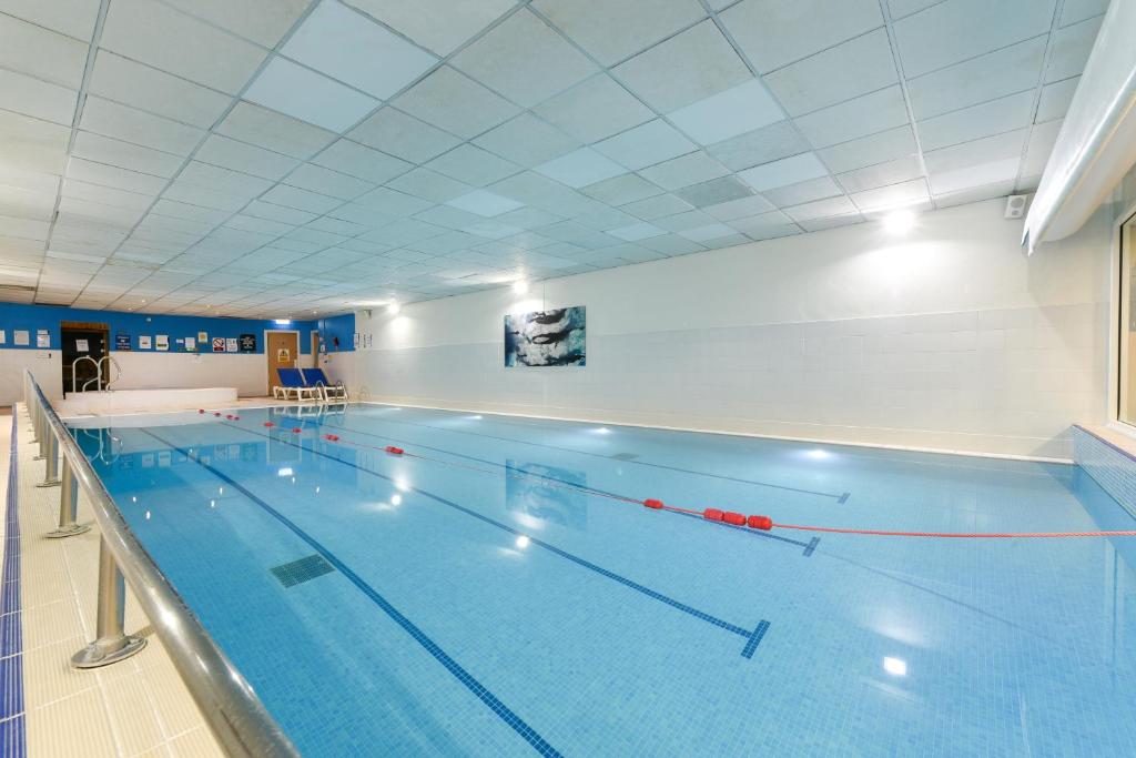 Holiday Inn Edinburgh Zoo by IHG - Resim 13