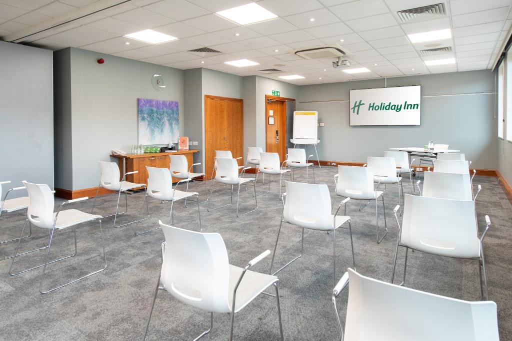 Holiday Inn Edinburgh Zoo by IHG - Resim 25