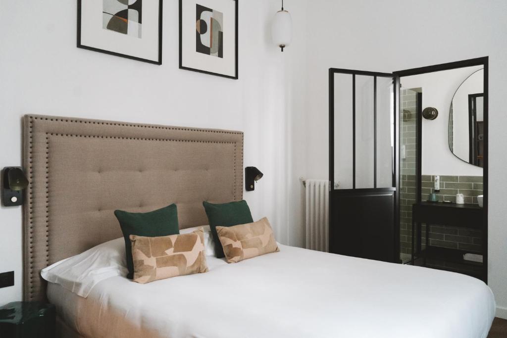 Hôtel des Beaux Arts - Resim 28