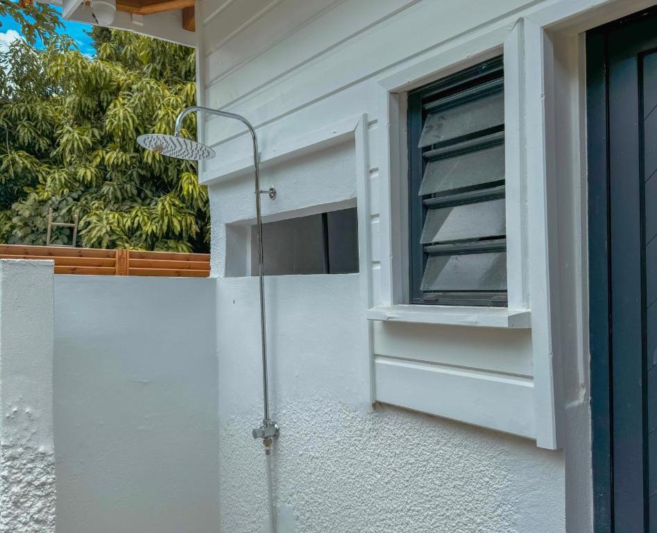 Balkón nebo terasa v ubytování Kay Alice - Beachfront Villa