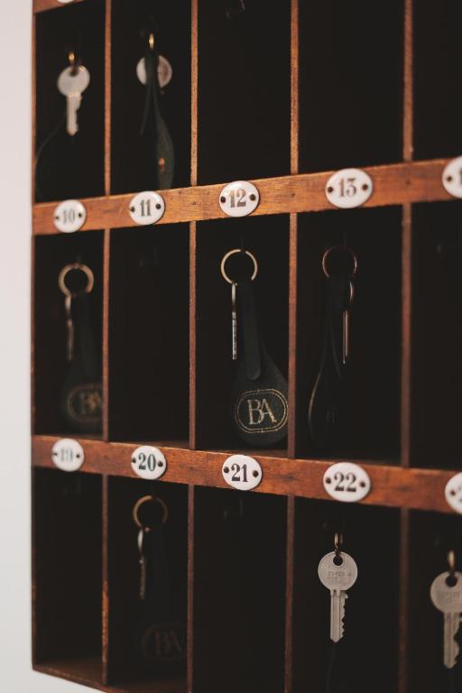 Hôtel des Beaux Arts - Resim 11