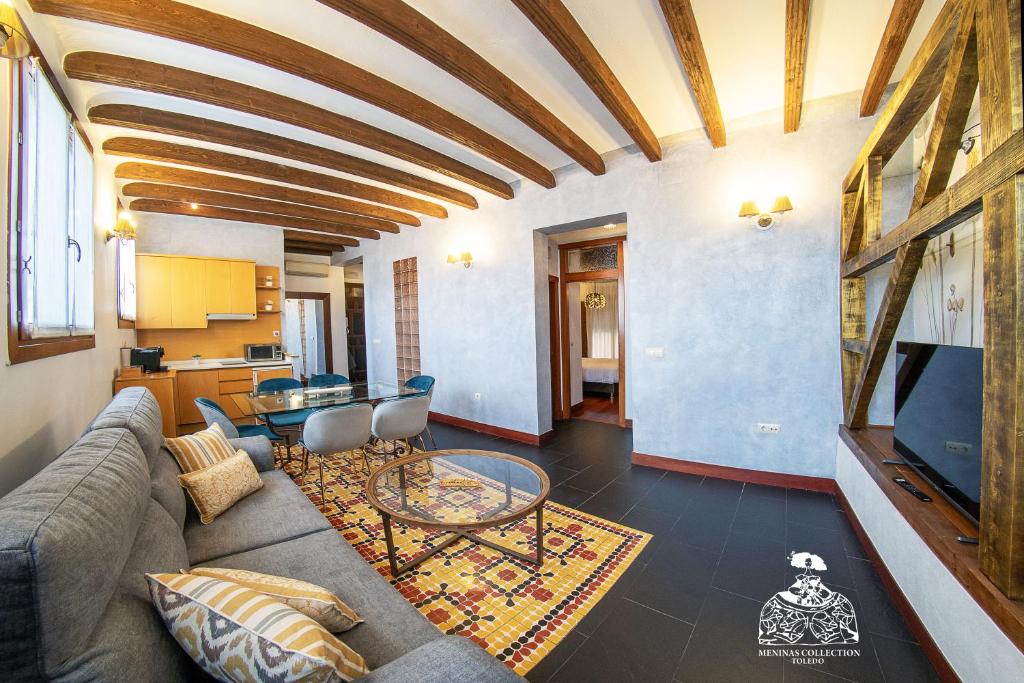 Casa de la Mezquita y Casa de Carretas MeninasCollection - 7