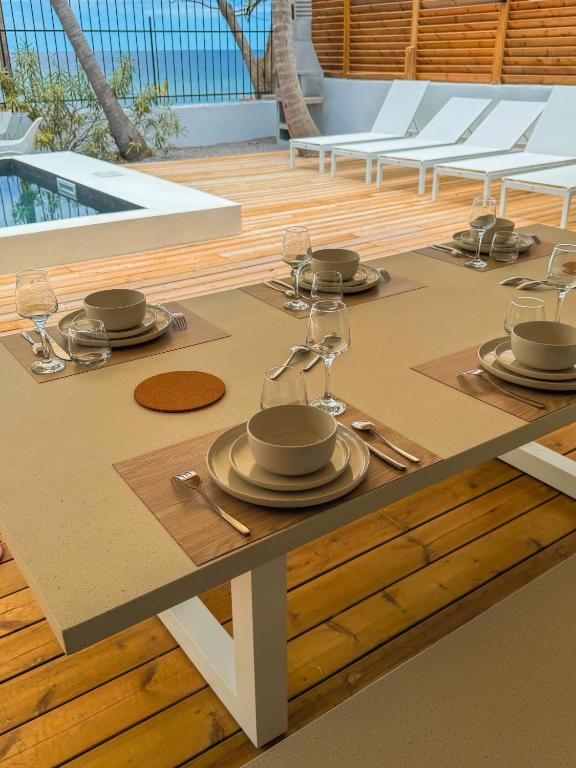 Fotografie z fotogalerie ubytování Kay Alice - Beachfront Villa v destinaci Le Carbet