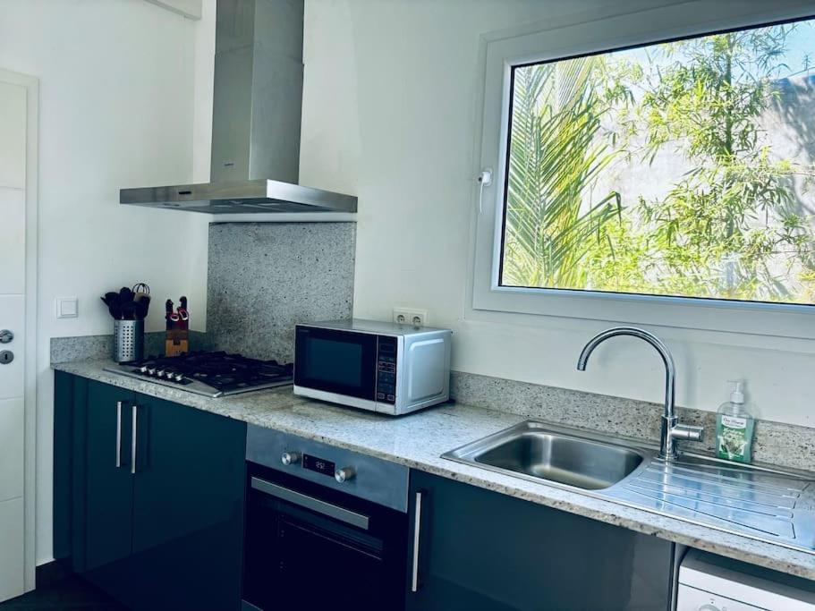 Kuchyň nebo kuchyňský kout v ubytování Appartement Clostelle
