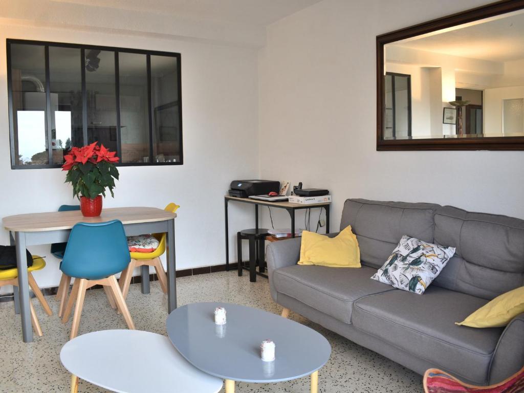 พื้นที่นั่งเล่นของ Appartement Balaruc-les-Bains, 3 pièces, 4 personnes - FR-1-503-141