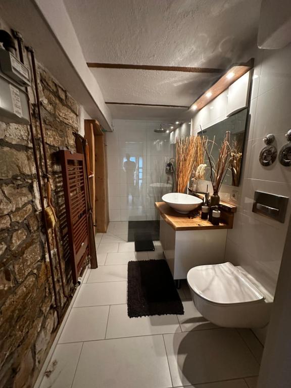 Kupaonica u objektu Freudi`s Berghütte