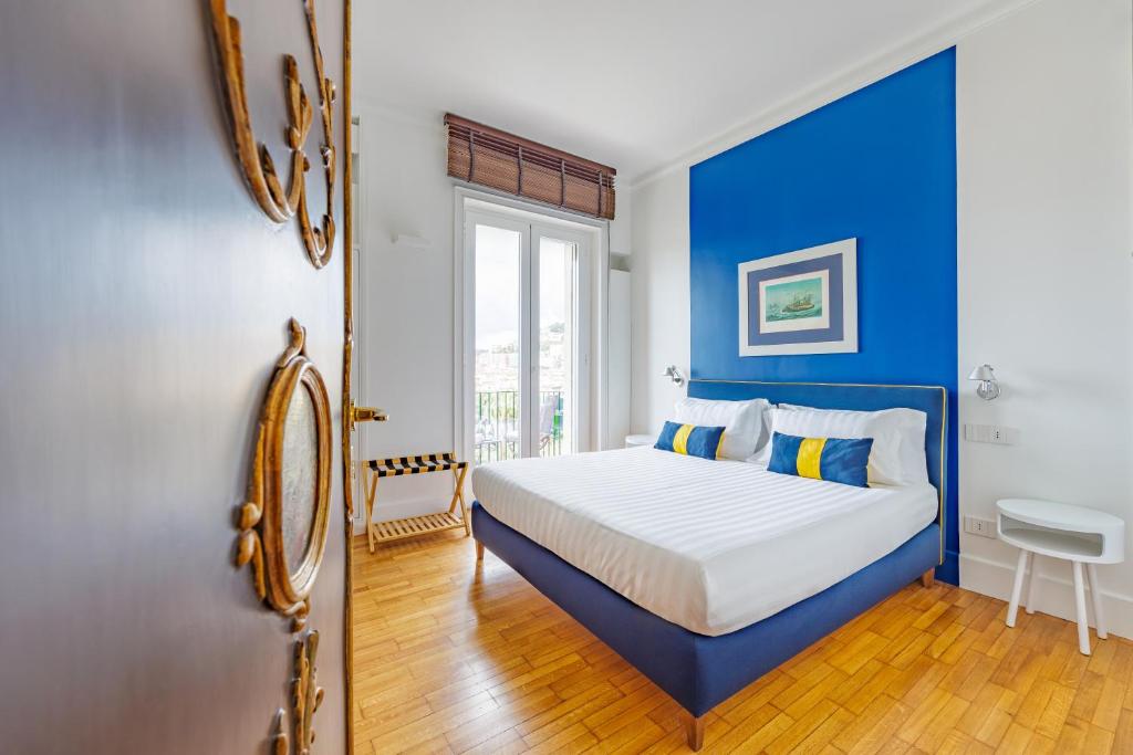 Terrazza Monteroduni 16 - Double Room With Balcony And Sea View