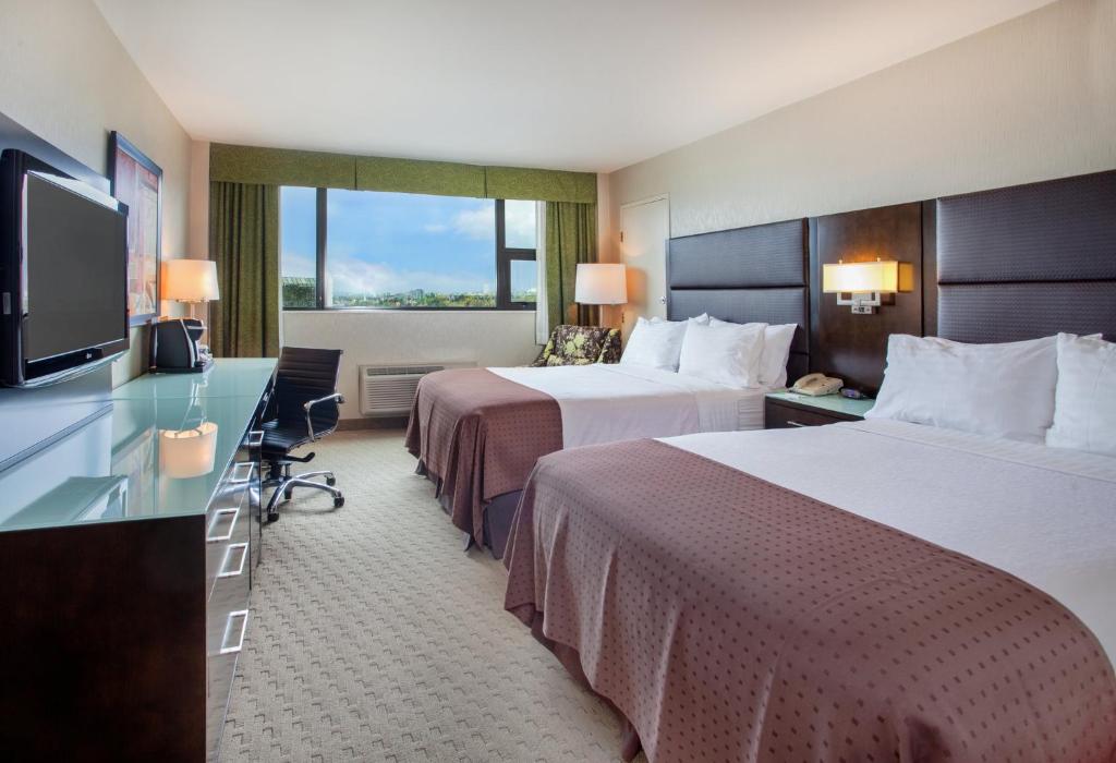 Holiday Inn Vancouver-Centre Broadway by IHG - Resim 34