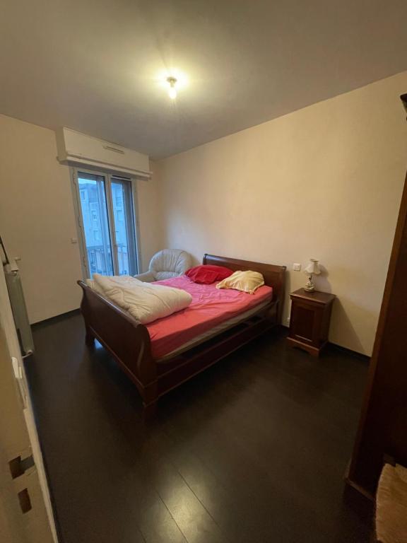 Photo de la galerie de l'établissement Appartement tout confort centre ville avec parking, à Rodez