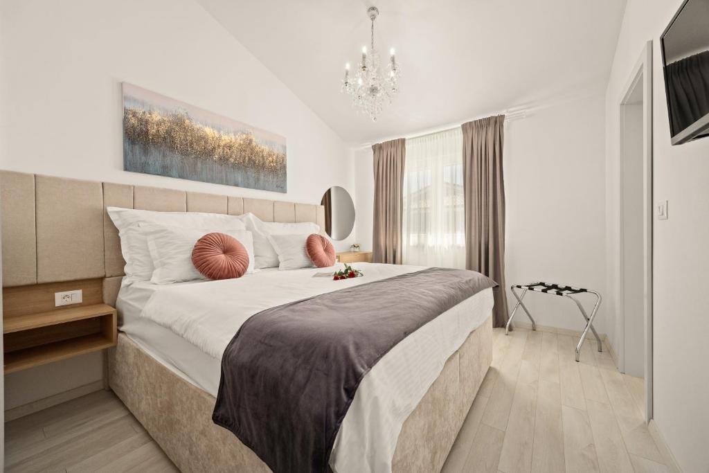 Ein Bett oder Betten in einem Zimmer der Unterkunft Serenity home Villa Tea with heated pyrolysis salt water