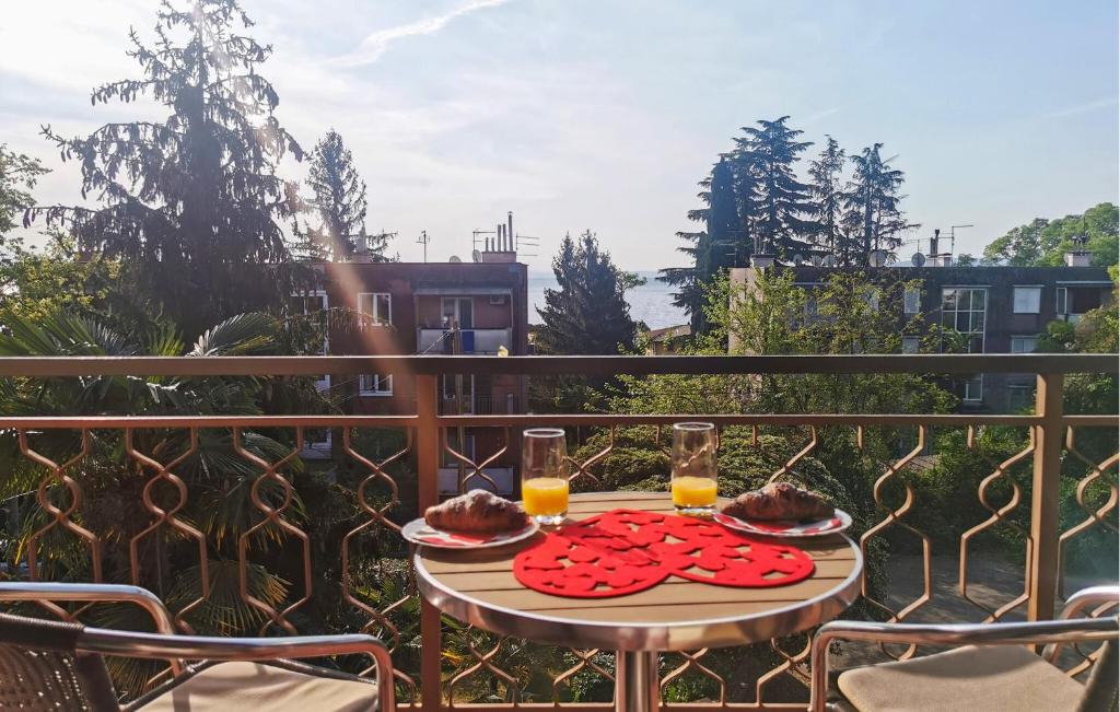 2 Bedroom Amazing Apartment In Lovran