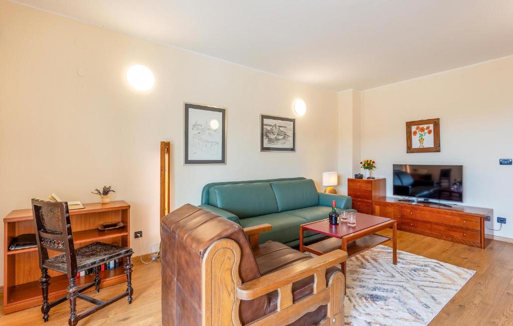Televízia a/alebo spoločenská miestnosť v ubytovaní Apartment Kastanjez I