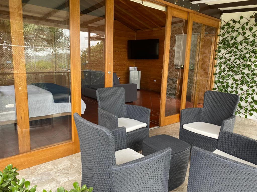 TV a/nebo společenská místnost v ubytování Finca Hotel 12 Palmas- Aeropuerto JMC