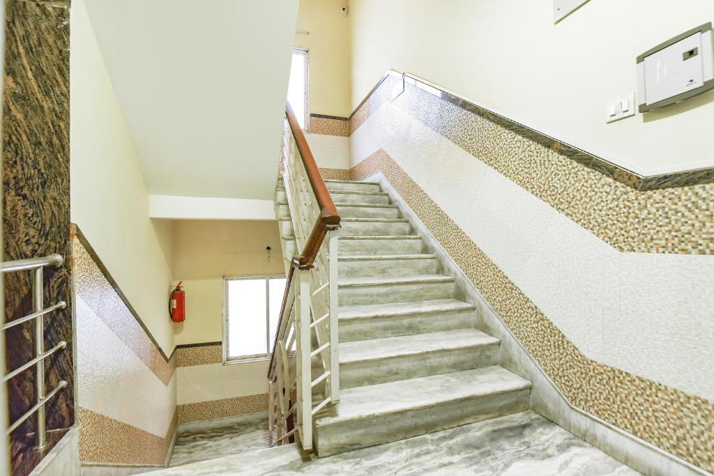 Fotografie z fotogalerie ubytování FabHotel Saltlake Palace - Nr Anandlok Hospital v destinaci Kalkata