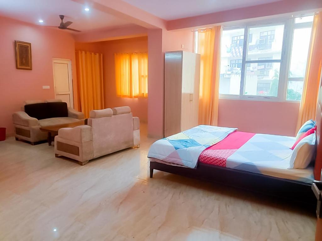 Gallery image of Hotel Near Yashobhoomi - Dwarka Sec 8 in New Delhi