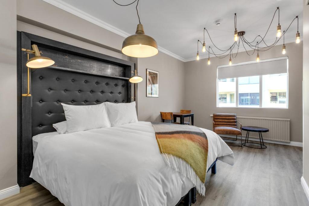 ODDSSON Downtown Hotel - Resim 17