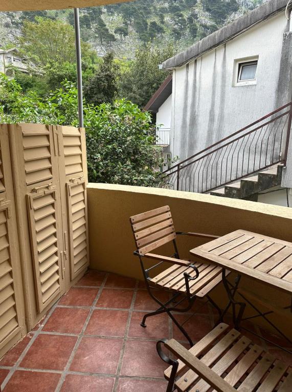 Balkón nebo terasa v ubytování Themis Apart Hotel
