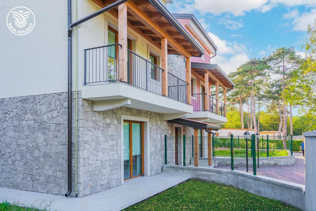 Budova, kde se aparthotel nachází