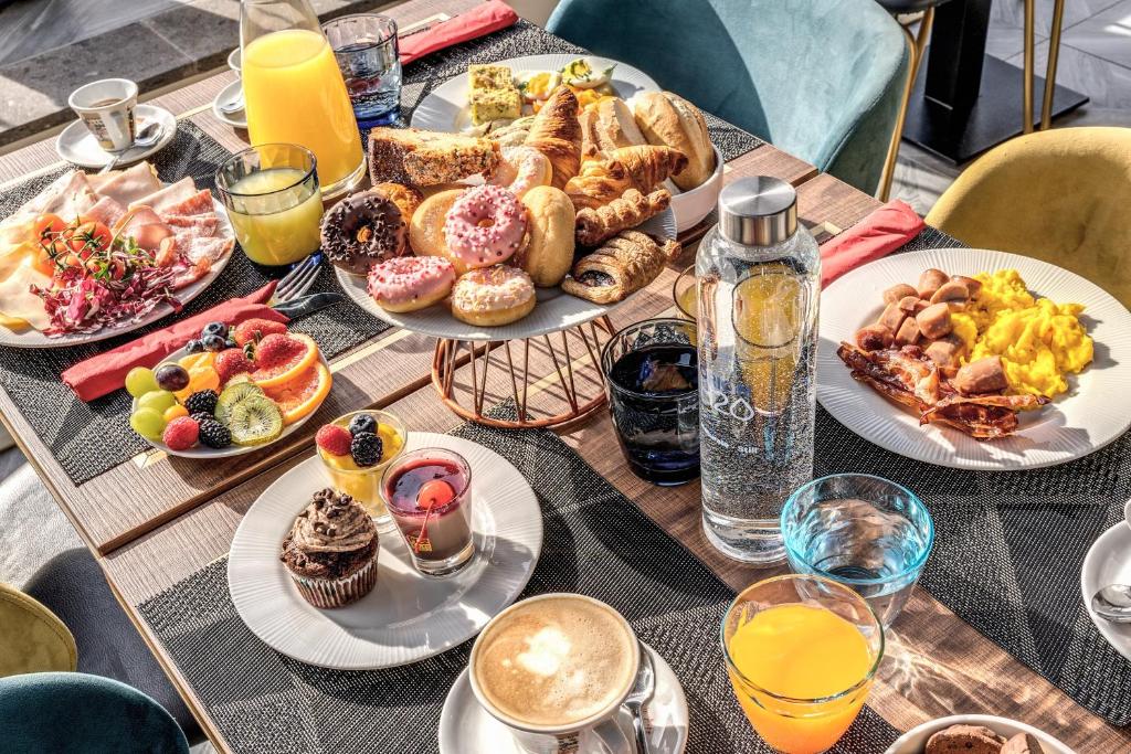 CC Palace Hotel - Resim 36