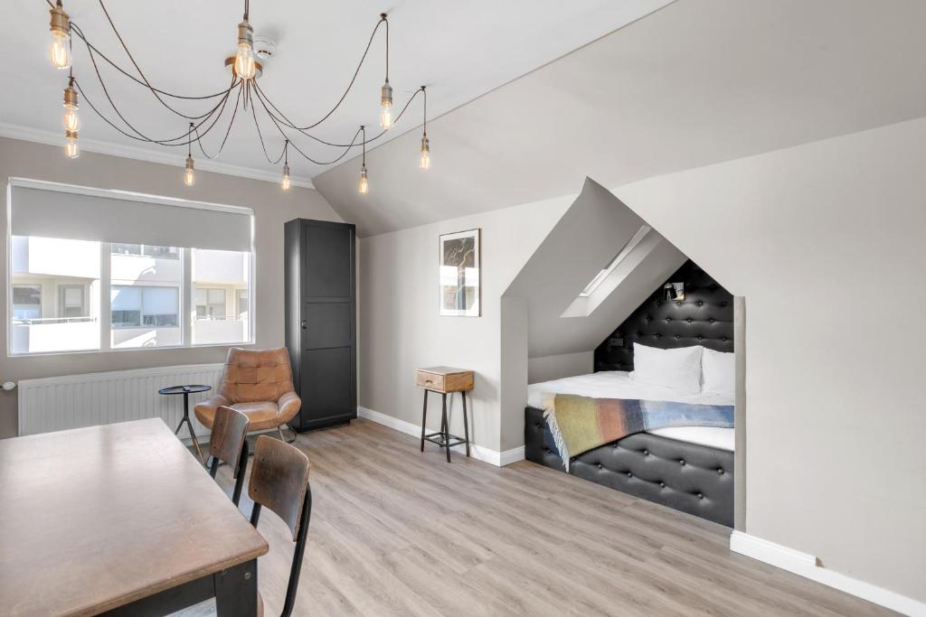 ODDSSON Downtown Hotel - Resim 37