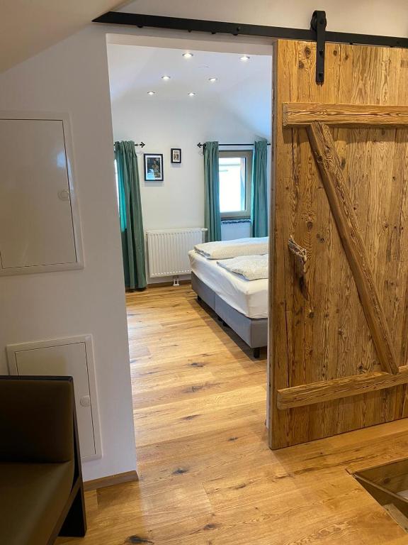 Schwarzes Rössl - 13