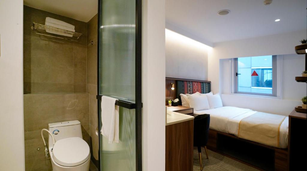 Phòng tắm tại ST Signature Bugis Middle, SHORT OVERNIGHT, 11 hours 8PM-7AM