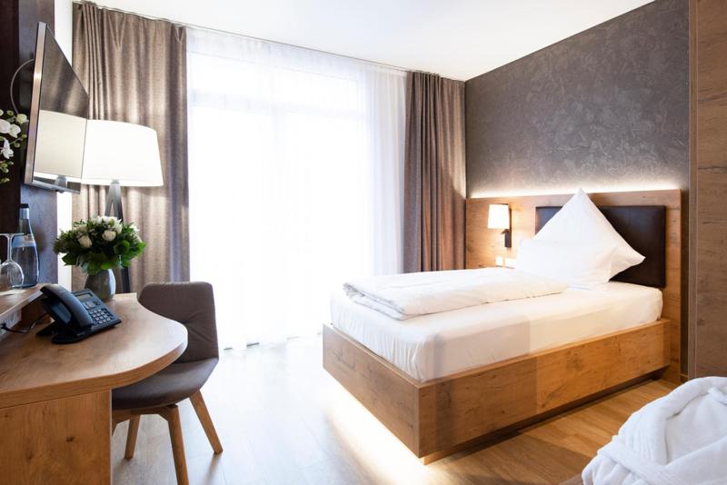 PETERS Hotel & Spa - Single Room