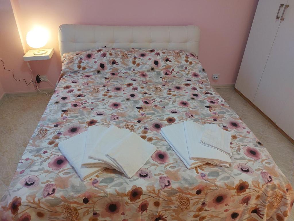 Postel nebo postele na pokoji v ubytování SWEETY LELE HOUSE