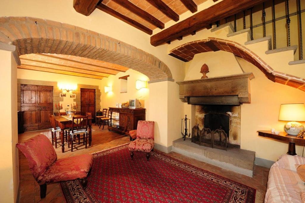 Posedenie v ubytovaní Casa Maria Nuova