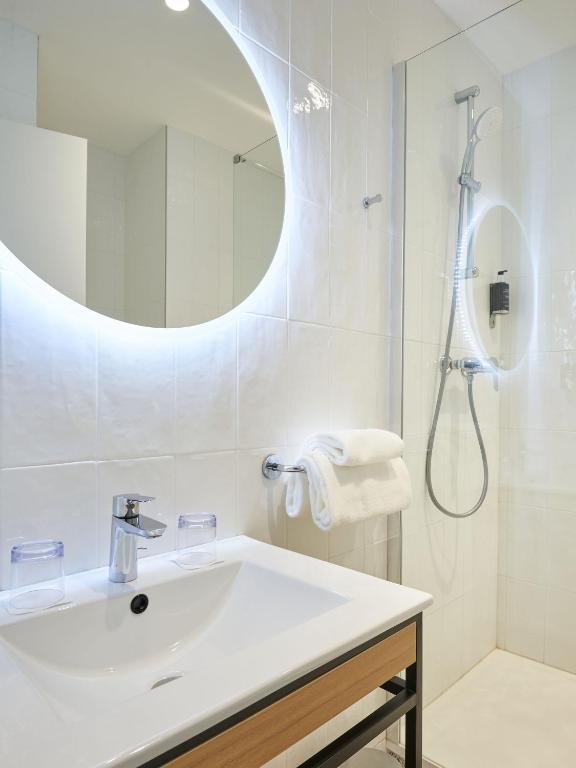 Hôtel Bordeaux Clémenceau by Happyculture - Resim 5