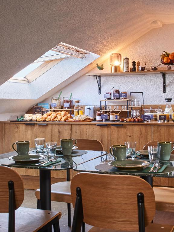 Hôtel Bordeaux Clémenceau by Happyculture - Resim 7