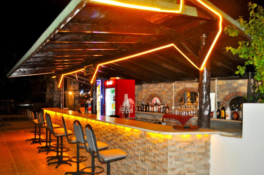 Lounge nebo bar v ubytování Native Hotel