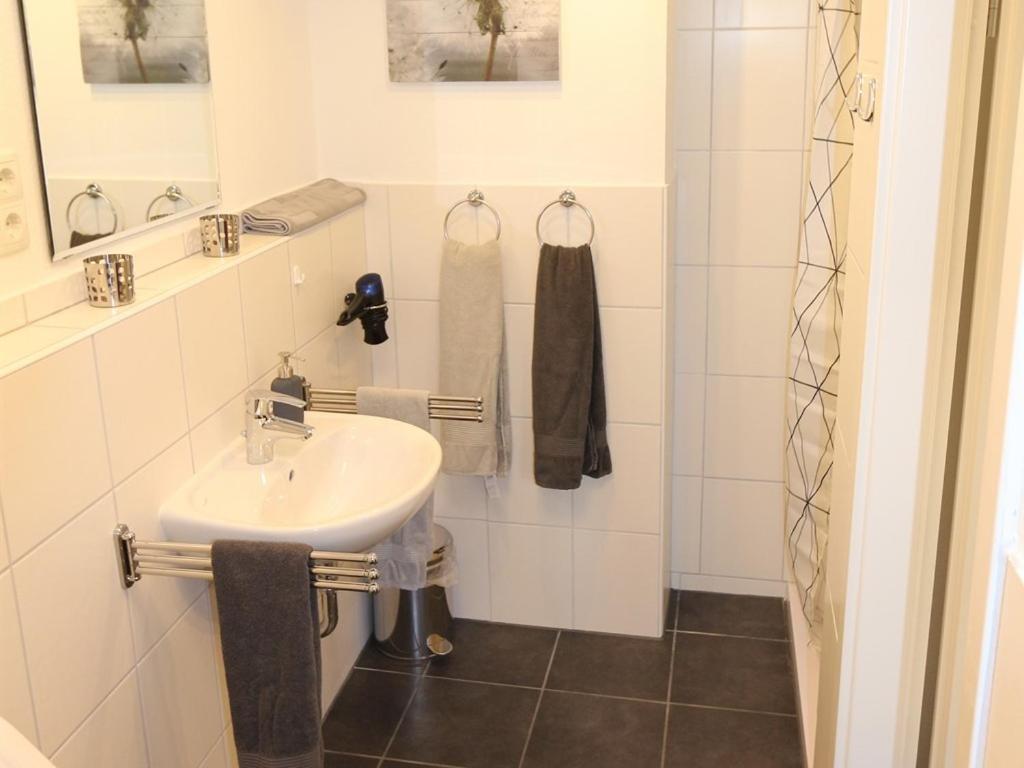 Ferienwohnung Paradies Hella - Twee Slaapkamers Appartement