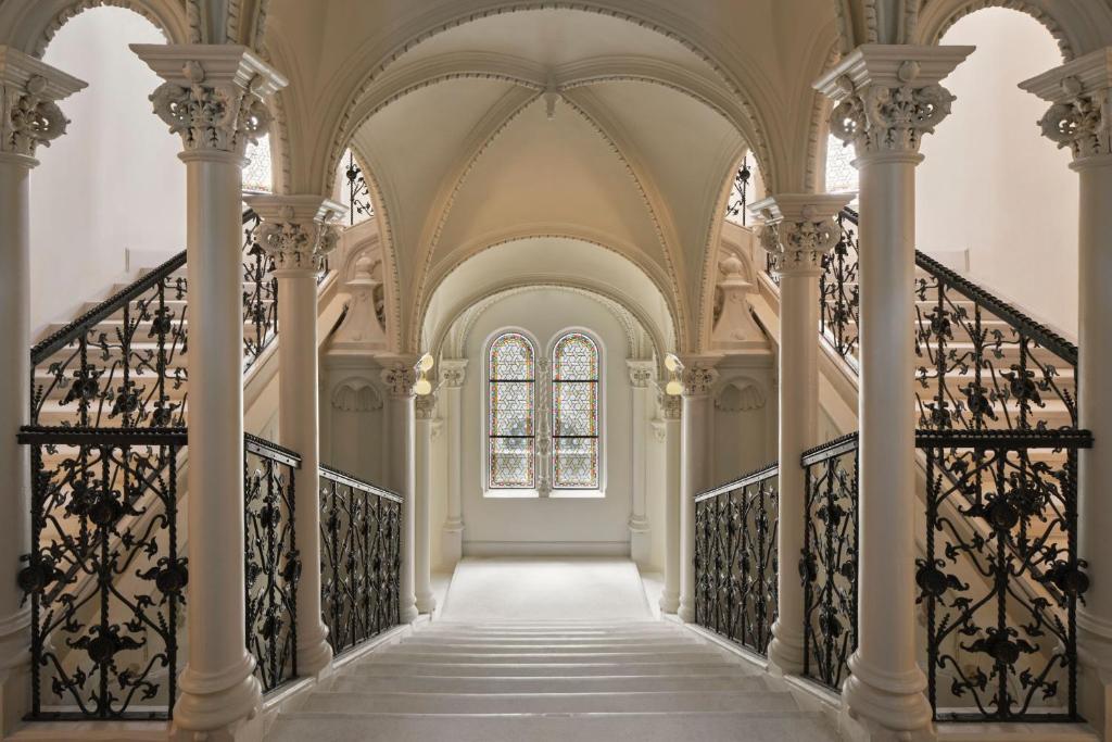 W Budapest - Resim 26