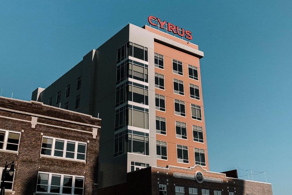 Cyrus Hotel, Topeka, a Tribute Portfolio Hotel — photo 5