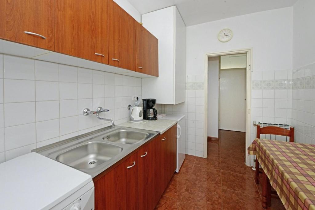 Kuchyň nebo kuchyňský kout v ubytování Krebel in Poreč - Istrien