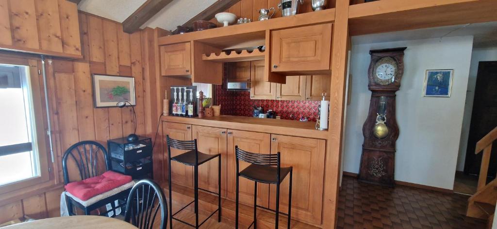 Kuchyň nebo kuchyňský kout v ubytování Appartement, vue sur le lac