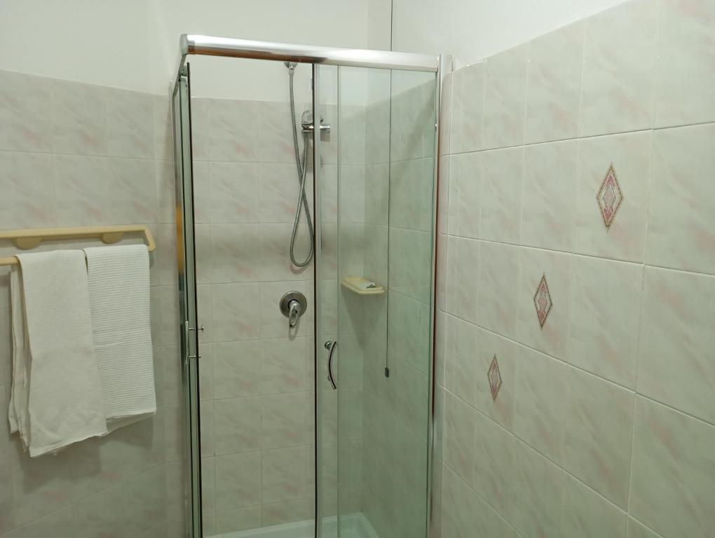Hotel Meridiana - Habitación Triple Con Vistas Al Jardín