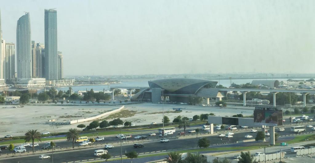 امکانات Kingsgate Al Jaddaf Hotel by Millennium - تصویر ۴