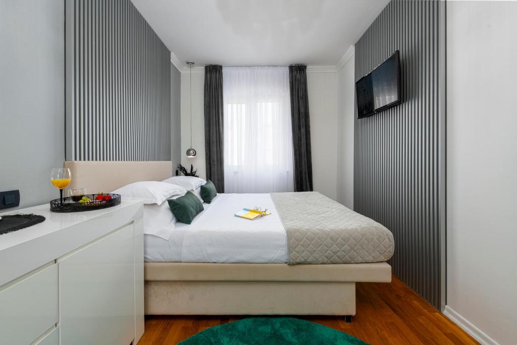 Posteľ alebo postele v izbe v ubytovaní Modern and Spectacular 2-BedApartment in Cavtat