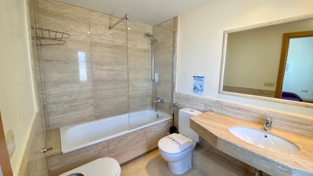 Kúpeľňa v ubytovaní RMP 32 Residencial Marina del Port