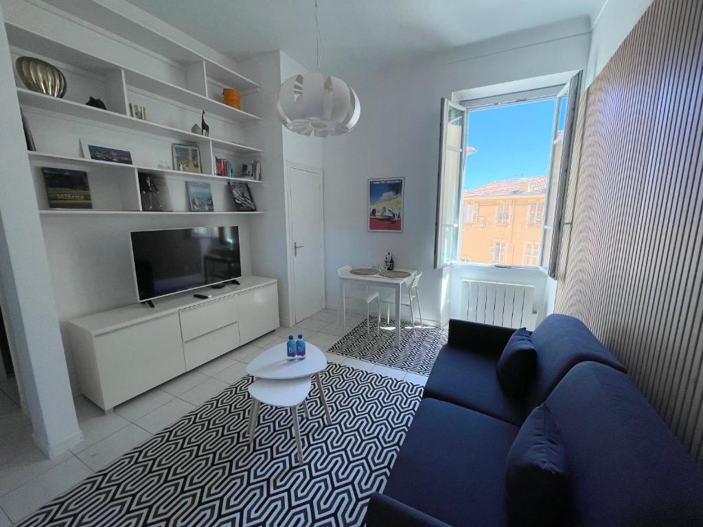 Frontière Monaco, 2 pièces, centre Beausoleil - Appartement D'une Chambre