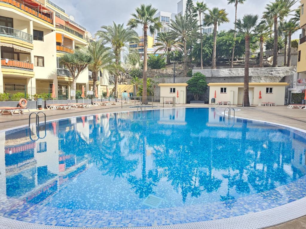 OCEAN SYMPHONY APARTMENT WITH TERRACE, Los Cristianos, Tenerife
