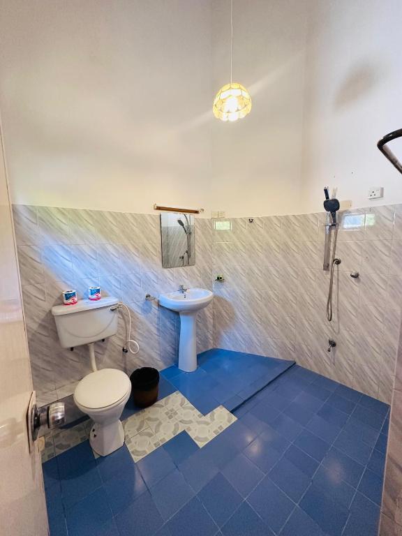 Koupelna v ubytování SURF N SPICE - HIRIKETiYA