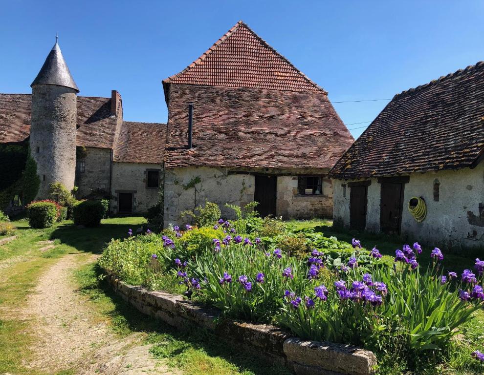 Le Petit Donjon at Chateau Mareuil - Two-Bedroom Apartment